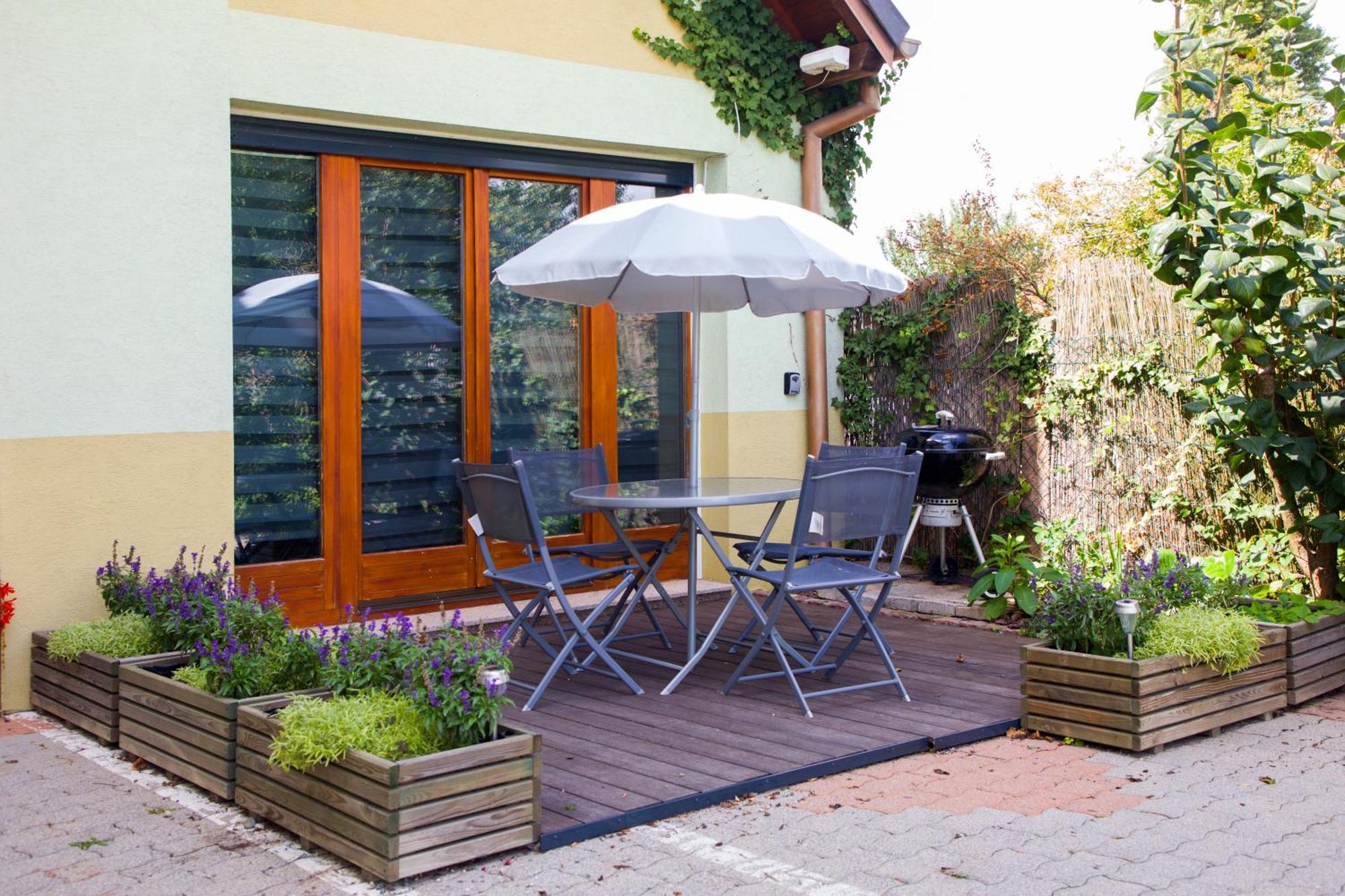 Le Cocon Appart Avec Parking Prive & Terrasse Sainte-Croix-en-Plaine ภายนอก รูปภาพ